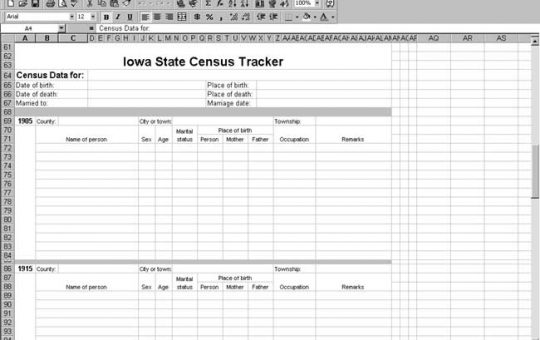 Iowa Census Tracker